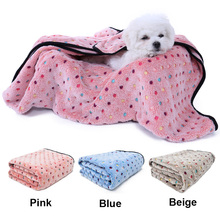 Новое флисовое мягкое полотенце для собак, кошек, щенков, высококачественное одеяло, симпатичный дизайн, коврик для домашних животных, 3 цве... 2024 - купить недорого