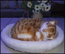 Simulação de gato respirável fofo de dormir, 26x17cm modelo de polietileno & furs modelo de gato adereços de decoração de casa, modelo presente d364 2024 - compre barato