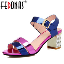 FEDONAS-Sandalias de gladiador de piel auténtica para mujer, zapatos de tacón alto de cristal, de moda, color mezclado, para fiesta y boda 2024 - compra barato