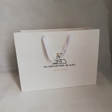 Bolsas de papel de lujo personalizado, venta al por mayor, 1000 Uds./lote, con cordón de algodón, logotipo personalizado, Para boutique 2024 - compra barato