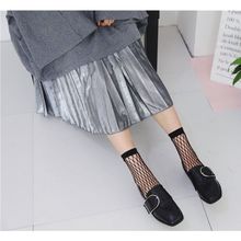 Новые модные женские ажурные носки длиной по щиколотку с рюшами, женские кружевные короткие носки с сеткой, блестящие 2024 - купить недорого