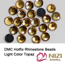 DMC Hotfix diamantes de imitación luz Topacio Color redondo pegamento de respaldo de hierro en Strass diamantes DIY artesanía joyería suministros 2024 - compra barato