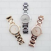 Sfny novo relógio de pulseira de ouro feminino, relógio de quartzo criativo marca para mulheres, mostrador de diamantes completo, presente de luxo 2024 - compre barato