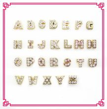 Hot selling 130pcs/lot mix 26 gold crystal alphabet letter A-Z floating charms living glass memory floating lockets 2024 - buy cheap