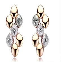Модные серьги-гвоздики с австрийскими кристаллами, позолоченные новые женские украшения 3048 2024 - купить недорого