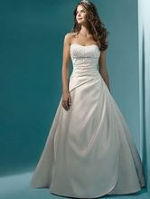 Vestidos de noiva ! Cheap Price ! 2016 Free Shipping Pearl A line Strapless Train White / Ivory Wedding Dresses OW 6642 In Stock 2024 - buy cheap