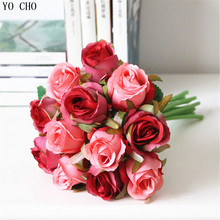 Оптовая продажа дешевые искусственные свадебные букет фиолетовая Роза Свадебные цветы вечерние украшения красные шелковые розы свадебные цветы 2024 - купить недорого