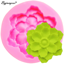 M627 Daisy Flower 3D Candle Soy Wax Mould Scented Soap Handmade Silicone Mold Plaster Resin Clay Diy Craft Home Decoration 2024 - buy cheap