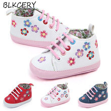 Newborn Baby Girl Shoes 1 Year Fashion Boots Toddler No-slip Sneakers Infant Footwear for Walking Booties Crib Shoes with Flower 2024 - buy cheap