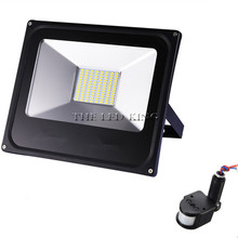 LED PIR Motion Sensor Adjustable Floodlight 60W 80W Waterproof IP66 220V Floodlight Garden Spotlight Outdoor Wall Lamp Spotlight