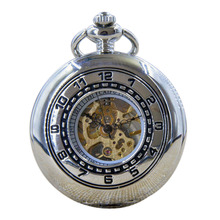 Новый модный серебряный полый белый циферблат с римскими цифрами, Механические карманные часы с ручным ветром, скелет, мужские и женские часы, цепочка + Подарочная коробка M079 2024 - купить недорого