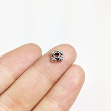 Eruifa 50 шт. 6 мм небольшие разделительные бусины ожерелье, серьги браслет ювелирные изделия «сделай сам» Полированное Серебро ручной работы 2024 - купить недорого