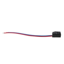 Micro interruptor de bloqueo del Sensor de puerta izquierda para Octavia Fabia Superb Passat B5 Bora Golf 4 MK4 2024 - compra barato