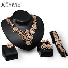 Conjuntos de joyería Africana collar de flores de declaración de Color dorado conjunto de anillo y pulsera para mujeres Pendientes de joyería 2024 - compra barato