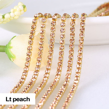 Стразы chain Lt peach SS6/SS8/SS10/SS12 Gold claw 3 ярдов/партия Garment Бесплатная доставка 2024 - купить недорого