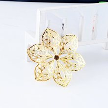 Free shipping-30Pcs Gold Plated Filigree Flower Wraps Connectors Metal Crafts Decoration DIY Findings 6x5.3cm J2286 2024 - buy cheap