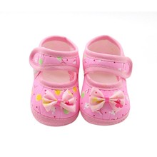 Летние тканевые ботинки на мягкой подошве для маленьких девочек, обувь для первых шагов, обувь для первых шагов в горошек с бантом 2024 - купить недорого