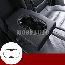 Cubierta embellecedora de fibra de carbono para asiento trasero de VW Touareg, cubierta embellecedora para portavasos de agua, accesorios de decoración Interior de coche, 2011-2018, 1 ud. 2024 - compra barato