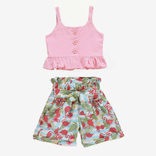 Комплекты летней праздничной одежды для маленьких девочек розовый топ без рукавов с изображением фламинго, комплект с шортами, пляжный костюм, От 2 до 6 лет 2024 - купить недорого