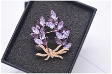 Joyería europea de lujo para mujer, broche de cristal de Swarovski, púrpura, guirnalda grande, pin, ropa, atmósfera de alta gama 2024 - compra barato