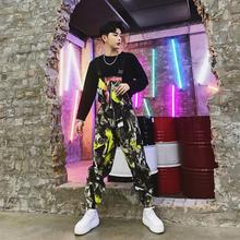 Novo macacão camuflado masculino para o outono, calças largas com estampa grafite, estilo hip hop e casual 2024 - compre barato