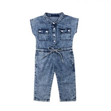 Macacão jeans macio de verão para bebês, macacão para crianças pequenas, macacão jeans sem mangas com elástico na cintura e cinto 2024 - compre barato