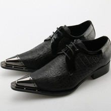 Черные Мужские модельные туфли с острым металлическим носком; Кожаные Туфли-оксфорды на шнуровке для мужчин; sapato masculino; туфли в деловом стиле на высоком каблуке 2024 - купить недорого
