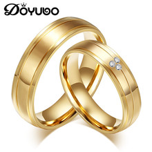 Doyubo anel romântico romântico cor dourada 316l de aço inoxidável anéis para amantes elegantes anéis de casal com zircônia cúbica branca acessórios de anéis de casamento df016 2024 - compre barato