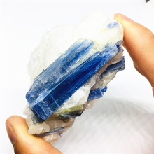 Качество 5 см кварцевый кристалл синий из минерала Турмалин образец натуральный драгоценный камень коллекция для исцеления чакр с помощью рейки 2024 - купить недорого
