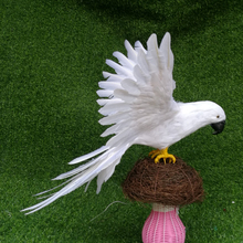 Asas grandes papagaio modelo de espuma & penas brancas pássaro artesanato, adereço, decoração de jardim para casa presente cerca de 65x50cm 2024 - compre barato