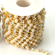 Cadena con cristales y perlas de 4mm y 5 yardas, cadena con base dorada y plateada con diamantes de imitación, accesorios para ropa DIY, nuevo estilo 2024 - compra barato