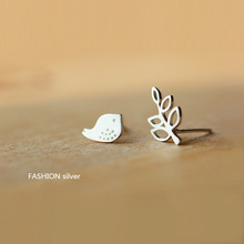 HOT ! Real 925 Sterling Silver Jewelry For Women Cute Animal Bird Leaves Earring Stud Small Stud Earring For Girls Wholesale 2024 - buy cheap