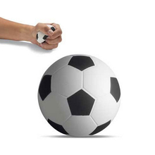 Футбольные спортивные мячи для снятия стресса, 2 дюйма, мячи для снятия стресса, мячи для игры в футбол, Сжимаемый крем, ароматизированный декомпрессии 2024 - купить недорого