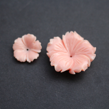 Flores talladas de 20mm y 30mm, piezas espaciales de Color rosa, Coral Artificial para la fabricación de joyas, 10 unids/lote 2024 - compra barato