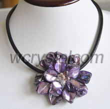 Carcasa púrpura, colgante de una flor, collar de diseño, venta al por mayor 2022 - compra barato