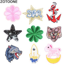 Zotoone emblemas com letras flores patches para roupas listrados em ferro remendos bordados diy aplique fofo 2024 - compre barato