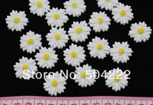 300pcs Vintage White and yellow Daisy flower cabochon resin 21mm wholesale free shipping resin daisy 2024 - buy cheap