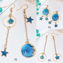 Pendientes largos de estilo japonés para mujer, aretes asimétricos redondos, pendientes con planetas, Estrella y Luna Azul 2024 - compra barato