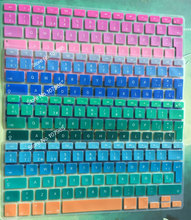 Capa adesiva para teclado, capa de silicone adesiva com degradê espanhol com cores pretas para macbook air 13, macbook pro retina 13 "15" 2024 - compre barato