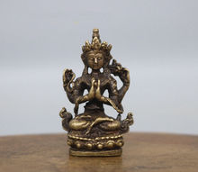 (Mini) exquisita estatua china de Buda tallada en latón de cuatro brazos 2024 - compra barato