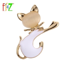 F.J4Z Hot Lovely Cat Costume Brooches Pins For Party Accessories Fashion Pretty Black/white Enamel Cat Eye Gift Brooches 2024 - buy cheap