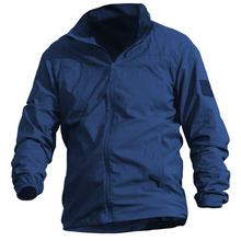 Chaqueta táctica fina y ligera para hombre, chubasquero transpirable con capucha para exteriores, uniforme militar portátil impermeable, cortavientos 2024 - compra barato