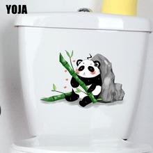YOJA-calcomanía de bambú para decoración de la pared del hogar, pegatina de dibujos animados divertidos de Pandas que comen el inodoro, 21,3x14,7 cm, T3-1149 2024 - compra barato