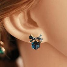 Moda feminina Bonito Bowknot Cubo De Cristal Rhinestone Ear Studs Brincos Piercing Ear Studs para As Mulheres da Festa de Casamento Presente 2024 - compre barato