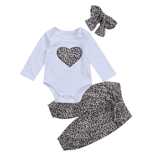 Conjunto de ropa de leopardo para bebé recién nacido, Pelele con estampado de corazón de manga larga, Tops + pantalón de leopardo, diadema, traje k Giyim, 3 uds. 2024 - compra barato