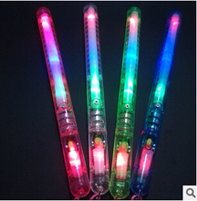 O melhor Presente de Aniversário Nova Chegada Nova 4 LED a Cores Piscando Glow Sticks Party Light Wand Atacado 7 Funções 300 pcs M120 2024 - compre barato