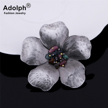 Adolph Star Jewelry Vintage Flor de piedra broche de estudiante Pins moda Metal broches de bufanda accesorios para bodas Banquete de Navidad nuevo 2024 - compra barato