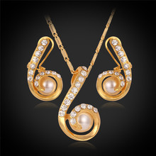 Conjunto de joyas de perlas collar y pendientes para mujeres Color oro austriaco diamantes de imitación de moda joyería de oro Vintage PE295 2024 - compra barato