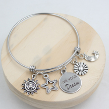 Brazalete de acero inoxidable para mujer, pulsera de alambre ajustable, con diseño de girasol, estrella, sol y luna, regalo de joyería, 10 Uds. 2024 - compra barato