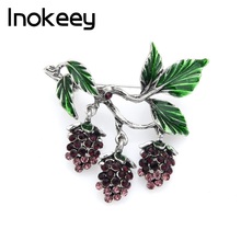 Broche de uva púrpura de cristal de Inokeey, broches de hoja de esmalte verde para mujeres, joyería de calidad, regalo, ramo de diseñador 2024 - compra barato